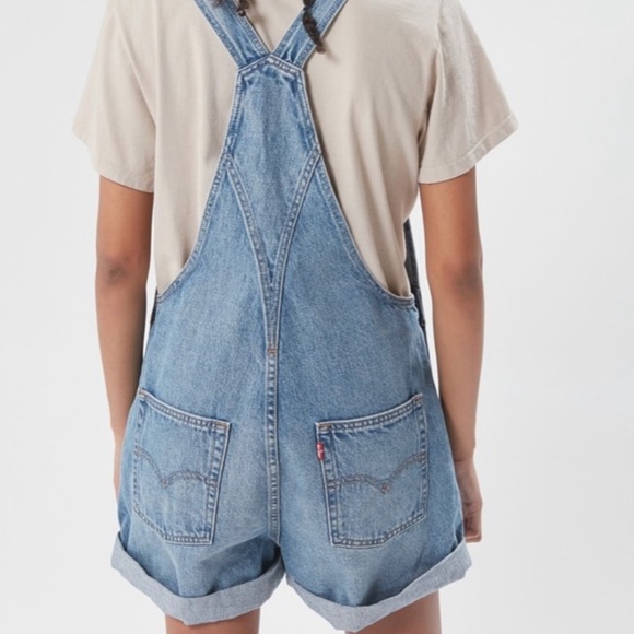 SOLD Levi’s Vintage Denim Shortalls Overalls - Picture 2 of 8